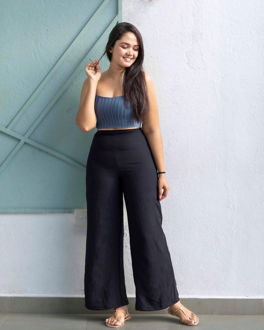 Wide leg black pant