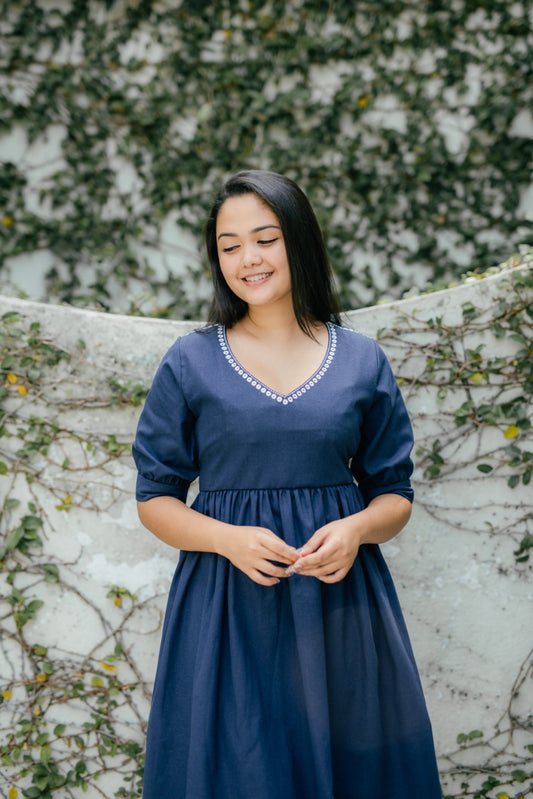 Embroidered blue mid dress